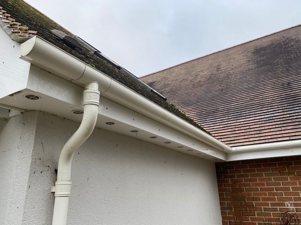 Residential gutter cleaning experts in Hemel Hempstead, Hertfordshire